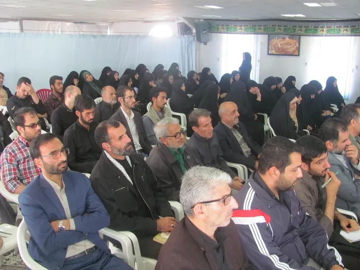 ابلاغ برنامه های جدید بسیج به فرماندهان پایگاه ها در رباط کریم