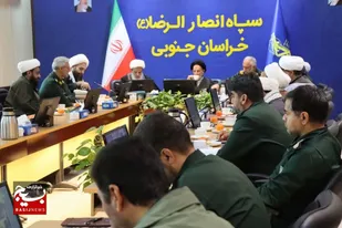 دیدار استادیاران صالحین با نماینده ولی فقیه در خراسان جنوبی