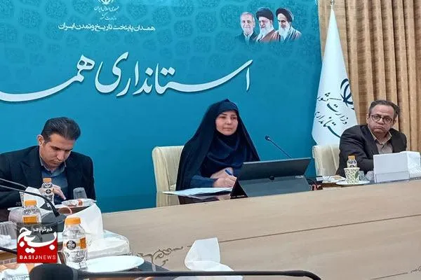 لزوم تقویت روحیه نشاط و شادابی زنان در خانواده و جامعه