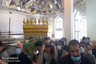 عطرافشانی حرم مطهر امامزاده عبدالله(ع) ملایر