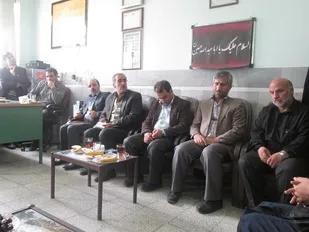 دیدار بسیجیان فرهنگی ناحیه 2 همدان با برادر شهید مجتبی کرمی