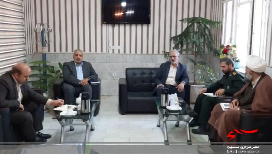 نشست هماهنگی ستاد یادواره‌ شهدای شهرستان کهک برگزار شد