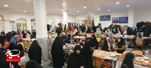 بازارچه نرجس با حضور ۵۰ بانوی تولید کننده و مشاغل خانگی برگزار شد