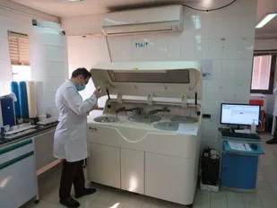 انجام بیش از 500هزار خدمت آزمایشگاهی در مراکز مدیریت درمان تامین اجتماعی استان زنجان