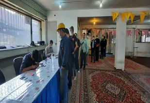 حماسه آفرینی کارگران و کارفرمایان در انتخابات 1400 برگ زرین دیگری در تاریخ نظام ثبت کرد.