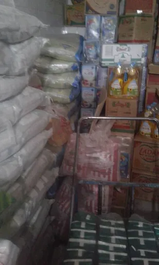 سه انبار احتکار کالاهای اساسی در قم کشف شد