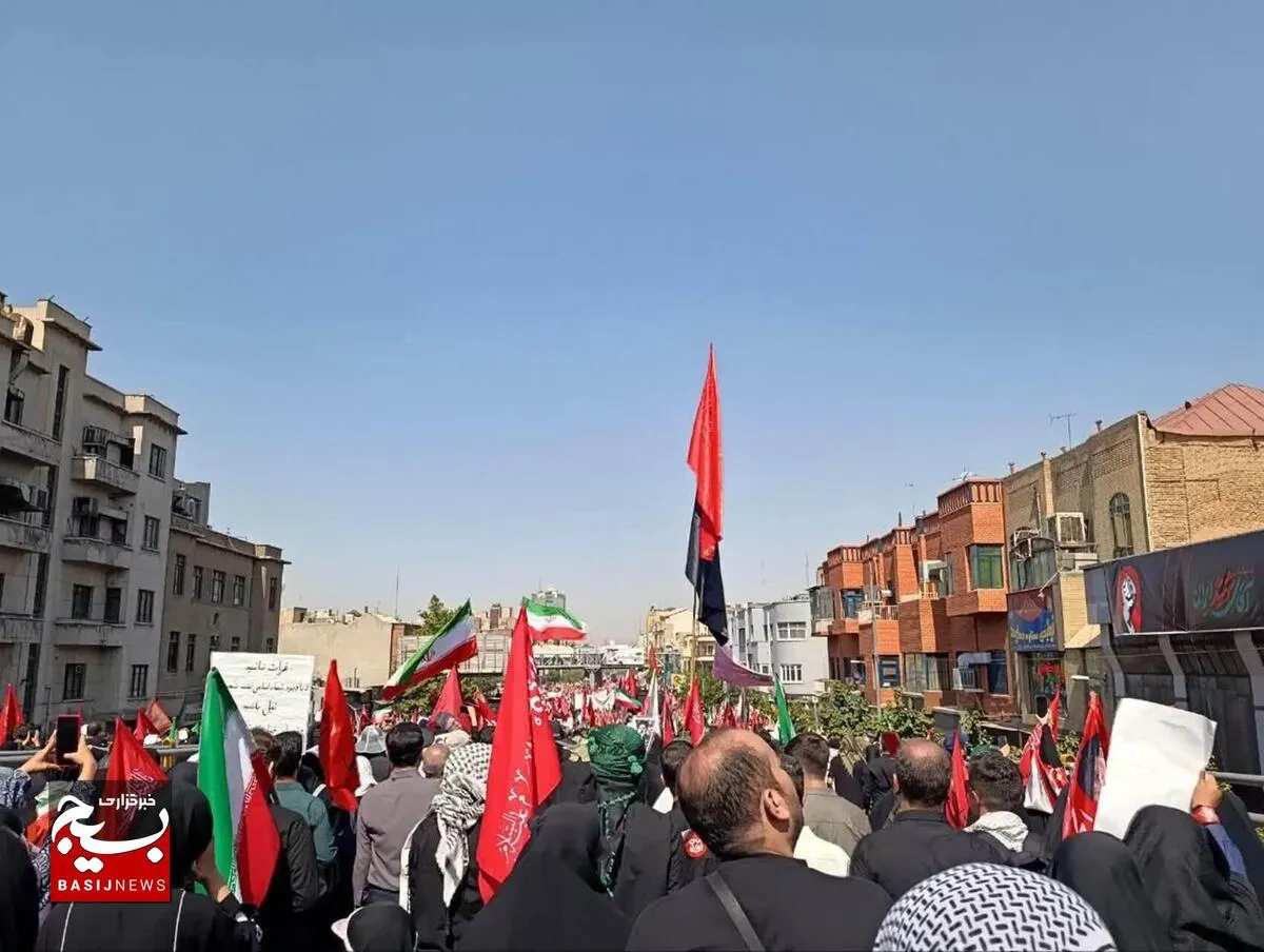 حضور مردم آغاجاری در مراسم وداع و تشییع رهبری