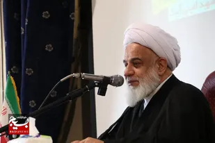 امام راحل با قدرت الهی خود، معادلات کمونیسم و کشورهای سلطه&zwnj;گر را برهم زد