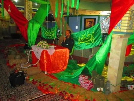 دشمن از عظمت شهیدان ما در هراس است