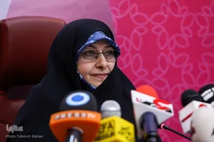 انسیه خزعلی:
انتخاب بانوان تأثیرگذار از میان اقشار مختلف جامعه است