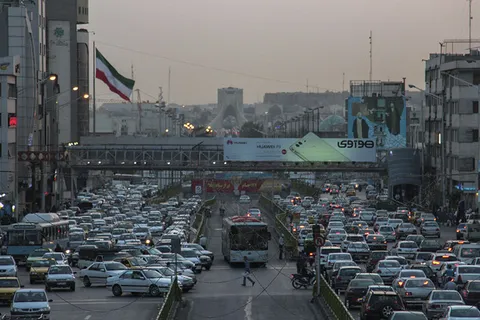 پایتخت بزرگ ترین پارکینگ خودرویی ایران!