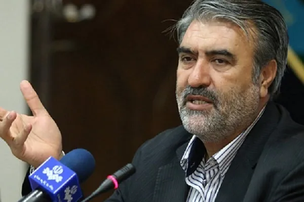 بخش خصوصی جای دولت را تنگ نمی‌کند/سهم فارس از سفر اول دولت ناچیز بود