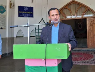 مقاومت و پایداری بهترین شیوه در پیروزی جبهه حق علیه باطل است