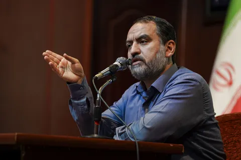 معلمان برای تغییر آموزش‌وپرورش باید پای کار بیایند