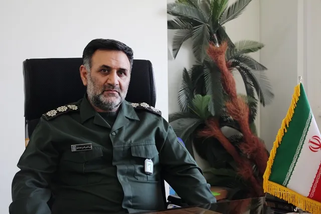 رونمایی از ۵ کتاب دفاع مقدس همزمان با دهه فجر در زنجان
