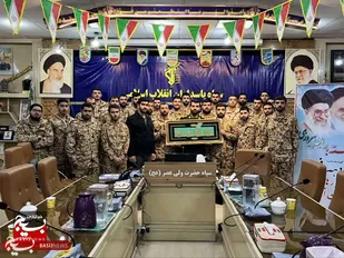 دیدار صمیمی سربازان وظیفه سپاه ولی عصر (عج) با فرمانده گردان حضرت علی اکبر (ع) به مناسبت میلاد حضرت علی اکبر (ع) + تصاویر