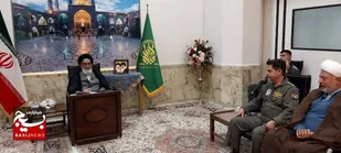 دیدار دانشجویان خلبانی دانشگاه شهید ستاری با امام جمعه قم