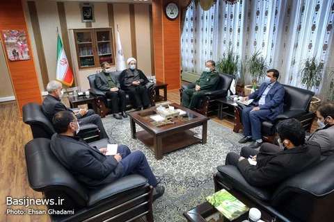 سردار غلامرضا سلیمانی با دکتر نوری وزیر آموزش و پرورش دیدار کرد