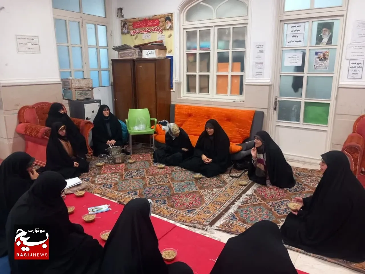 برنامه‌ریزی بسیجیان پایگاه‌ حکیمه خاتون(س) برای دهه فجر امسال