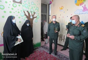 حضور فرمانده سپاه امام صادق (ع) در مدارس رویش انقلاب بوشهر