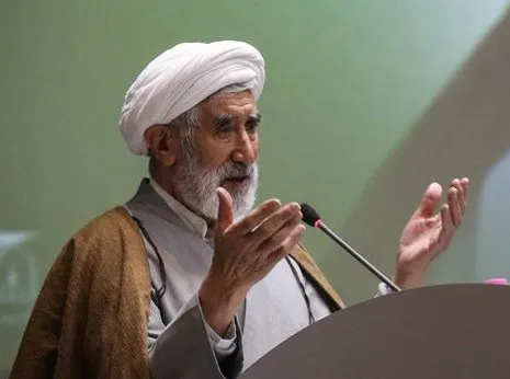 آیت الله دکتر «احمد احمدی» استاد حکمت و فلسفه حوزه و دانشگاه