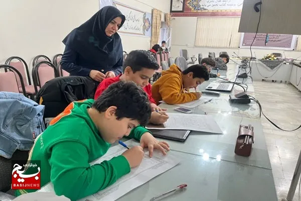 اجرای طرح سراسری کتابت قرآن کریم در ملایر
