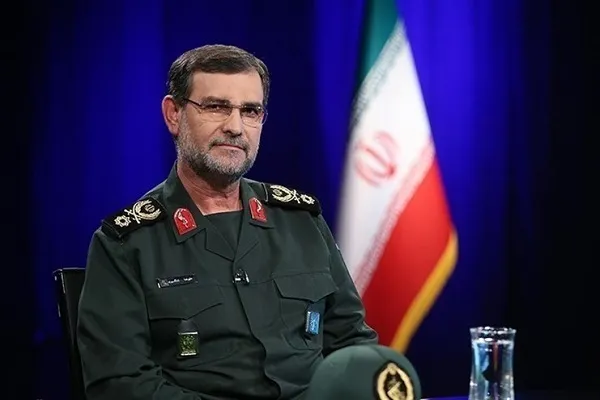 دشمنان مرتب پیغام می‌دهند دست از انتقام خون حاج قاسم بکشید/ تقاص خون شهید سلیمانی حتمی است