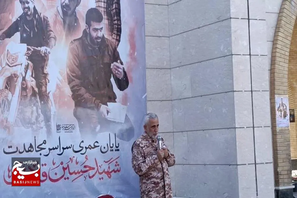 دشمن هیچ غلطی نمی‌تواند بکند
