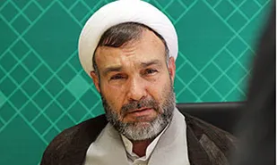 22 بهمن روز هدف قرار دادن نظام سلطه با مشت&lrm;های گره کرده ملت ایران است