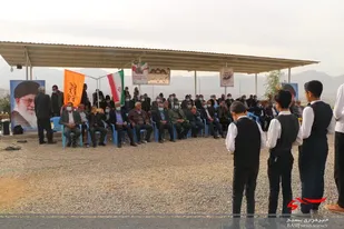 اجرای گروه سرود درجمع پیشکسوتان در لردگان