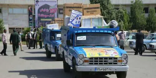 توزیع ۱۱۰۰ بسته معیشتی در حوزه امام سجاد کارخانه قند ورامین