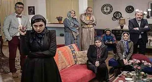 وزارت ارشاد مسئولیت خود را در مورد فیلم 50 کیلو آلبالو بپذیرد