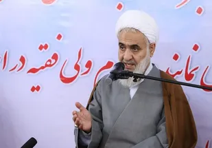 امام جمعه قزوین: شاعران و مداحان جهاد تبیین را مهم&zwnj;ترین تکلیف خود بدانند&zwnj;