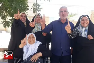 ٢٠ قاب ماندگار از حماسه حضور دامغانی&zwnj;ها در پای صندوق&zwnj;های رأی