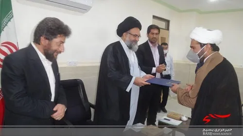 تجلیل از مدیران برگزیده طرح ملی فهما در استان