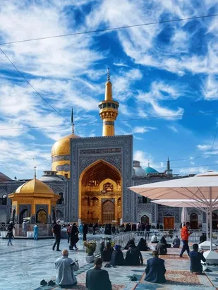 اعزام 8 نفر از زائر اولی ها به مشهد مقدس