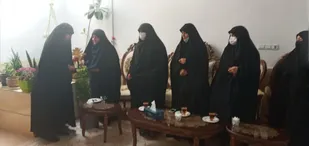 دیدار خادم الشهدا خواهر شاهرود با خانواده شهید جستجوگر نور محمود حاجی قاسمی