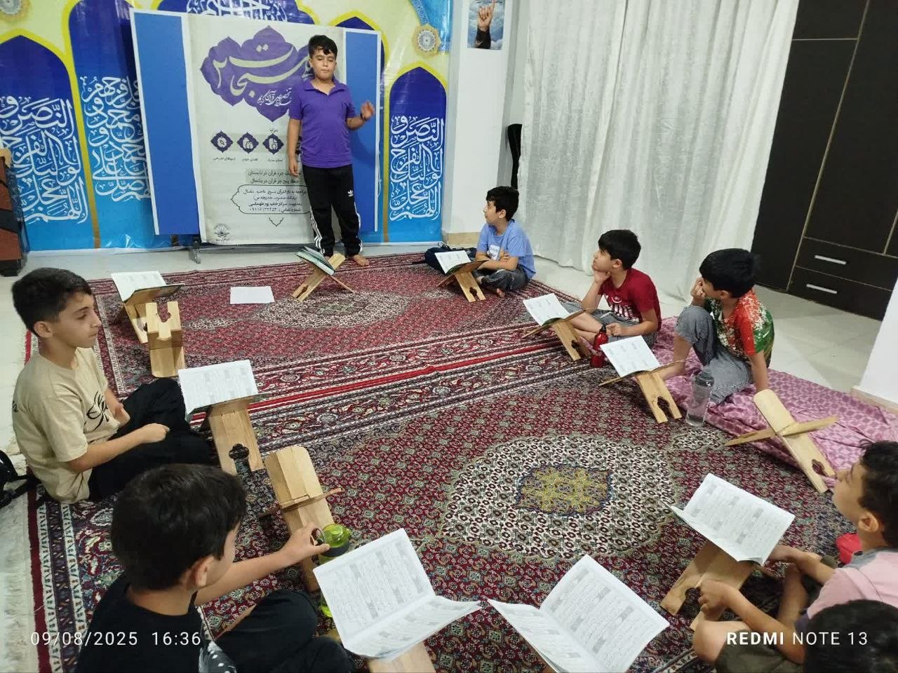 پایگاه بسیج خدیجه (س) شاندرمن با« قرآن ، جهاد و خدمت به مردم» الگوی جامعه شده است پایگاه بسیج خدیجه (س) شاندرمن با« قرآن ، جهاد و خدمت به مردم» الگوی جامعه شده است