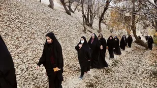پیاده روی و کوهنوردی معلمان سازمان مدارس الگوی صالح شهرستان بویراحمد