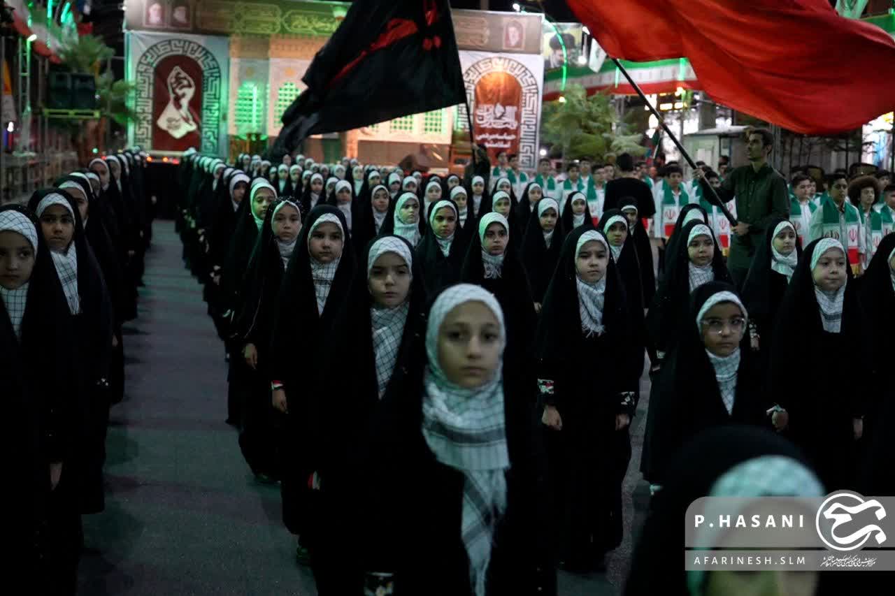اجتماع باشکوه ۲۰۰ نفره گروه‌های سرود اسلامشهر: هم‌خوانی مقاومت و ایستادگی در هفته دفاع مقدس