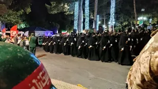از کالسکه‌های امید تا گام‌های استوار؛  شاندیز یک‌صدا فریاد اقتدار سر داد