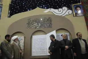 رونمایی از تقریظ رهبری انقلاب بر 4 کتاب دفاع مقدس در همدان