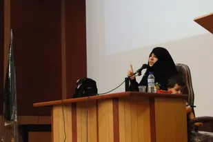 دشمن از طریق جنگ نرم و فرهنگ غربی در کشور رخنه کرده است
