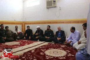 دیدار و سرکشی از خانواده شهدا شهرستان راسک بمناسبت هفته بسیج&nbsp;