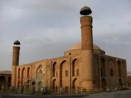 ظهر تابستان، حسی ناشناخته و مسجد ثقه الاسلام