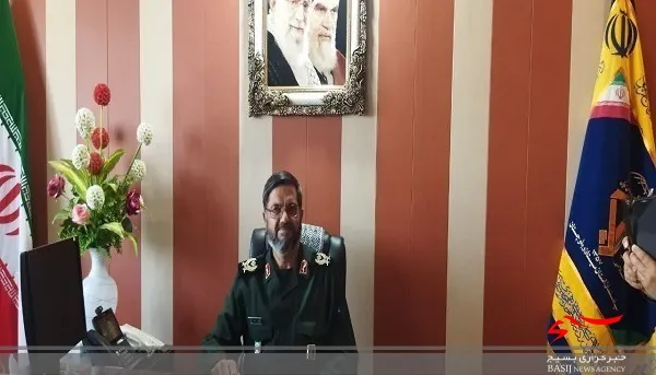 یکی از اهداف پیوسته دشمن فاصله اندازی بین نیروهای مسلح است