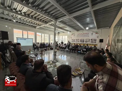 چهل‌ودومین جلسه قرارگاه صنعتی خاتم‌الانبیاء (ص) استان همدان با تصویب ۹ مصوبه برای رفع موانع تولید برگزار شد