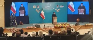 دولت، ستاد اجرایی منویات مقام معظم رهبری است/ فناوری صنایع هسته ای باید به دیگر صنایع سرریز شود