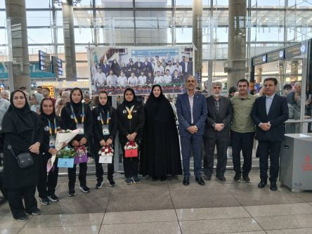بازگشت تیم ملی دوومیدانی ناشنوایان به ایران بازگشت تیم ملی دوومیدانی ناشنوایان به ایران