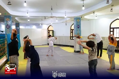 کلاس رزمی ویژه متوسطه اول در مسجد آل محمد(ص) برگزار شد